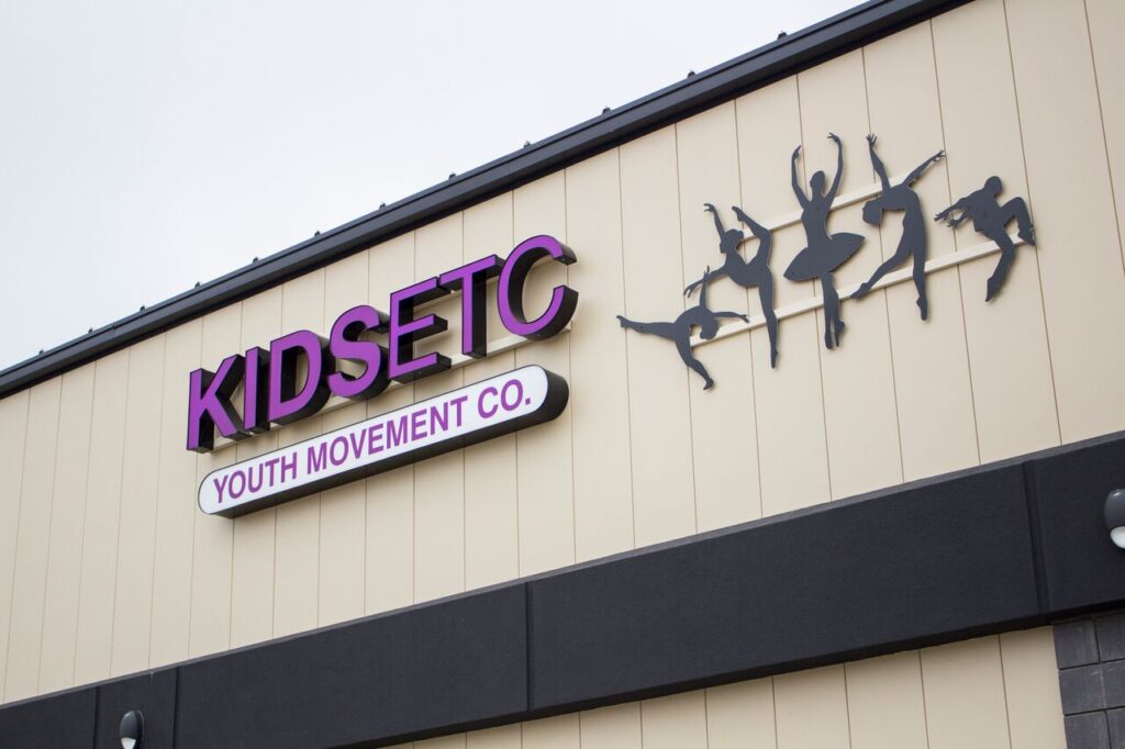 The front of the Kids Etc. dance studio building.